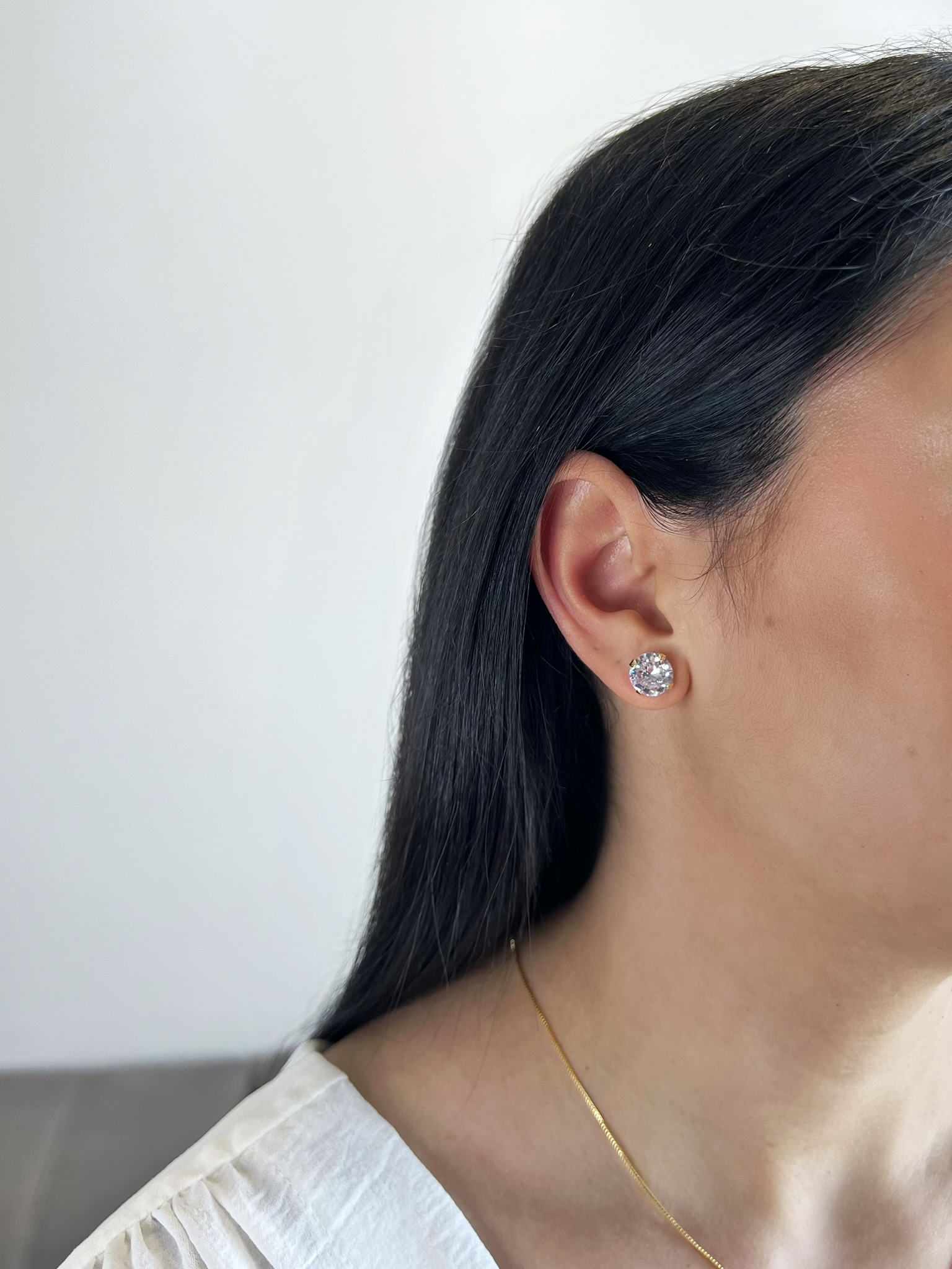Brinco Ponto de Luz Banhado a Ouro 18k
