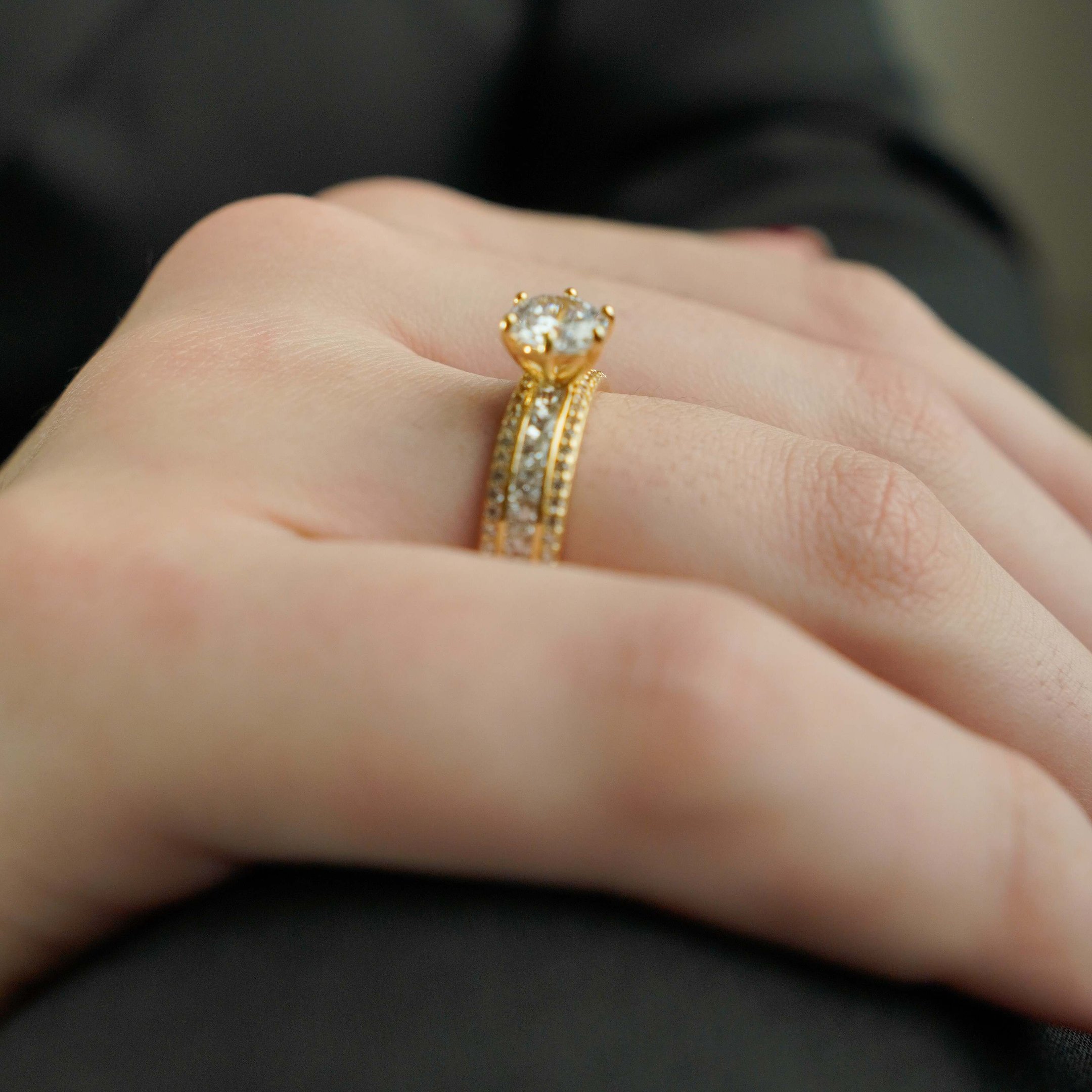 Anel Solitário Cristal