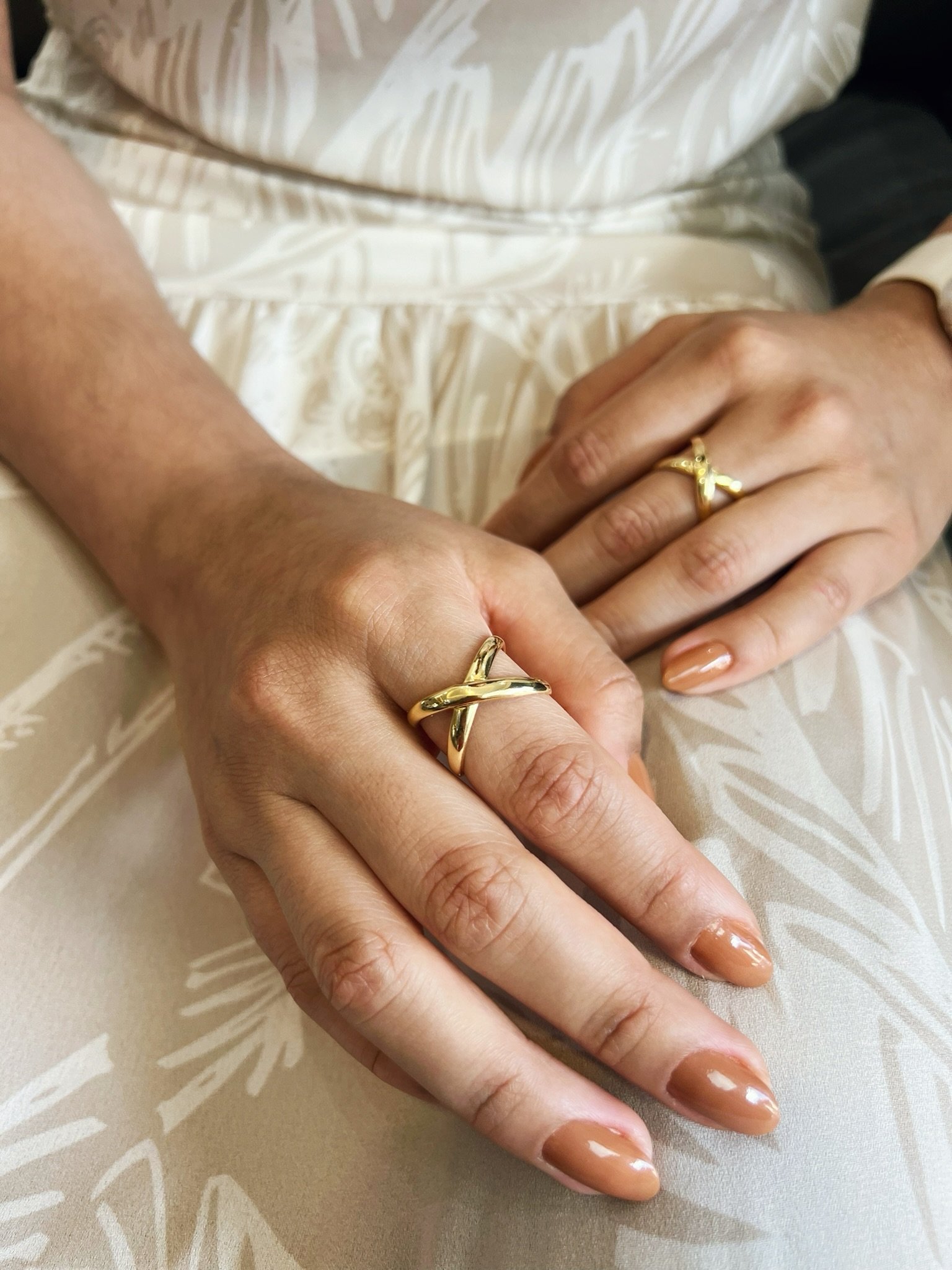 Anel X regulável Banhado a Ouro 18k