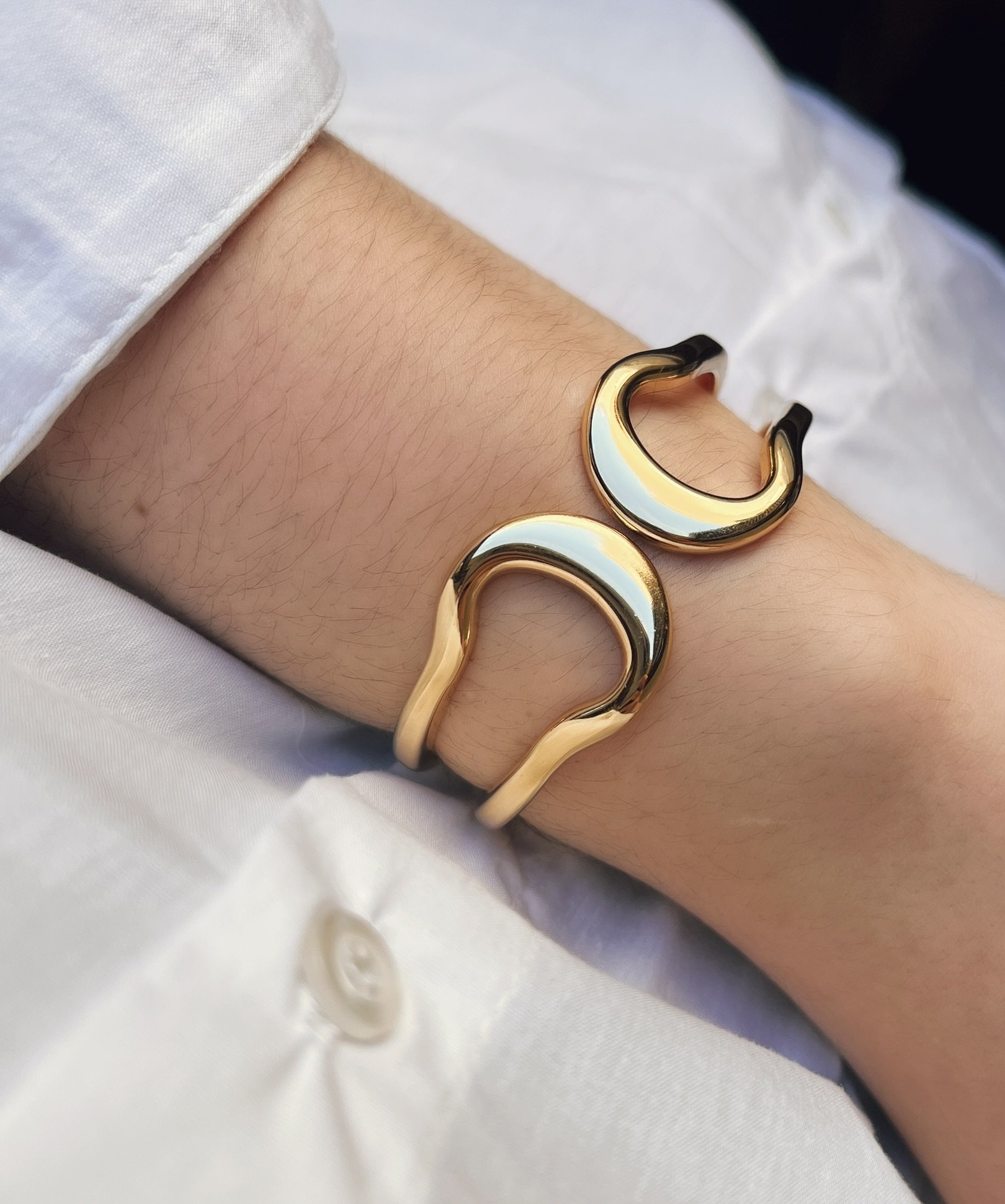 Bracelete Vazado Orgânico Banhado a Ouro 18k