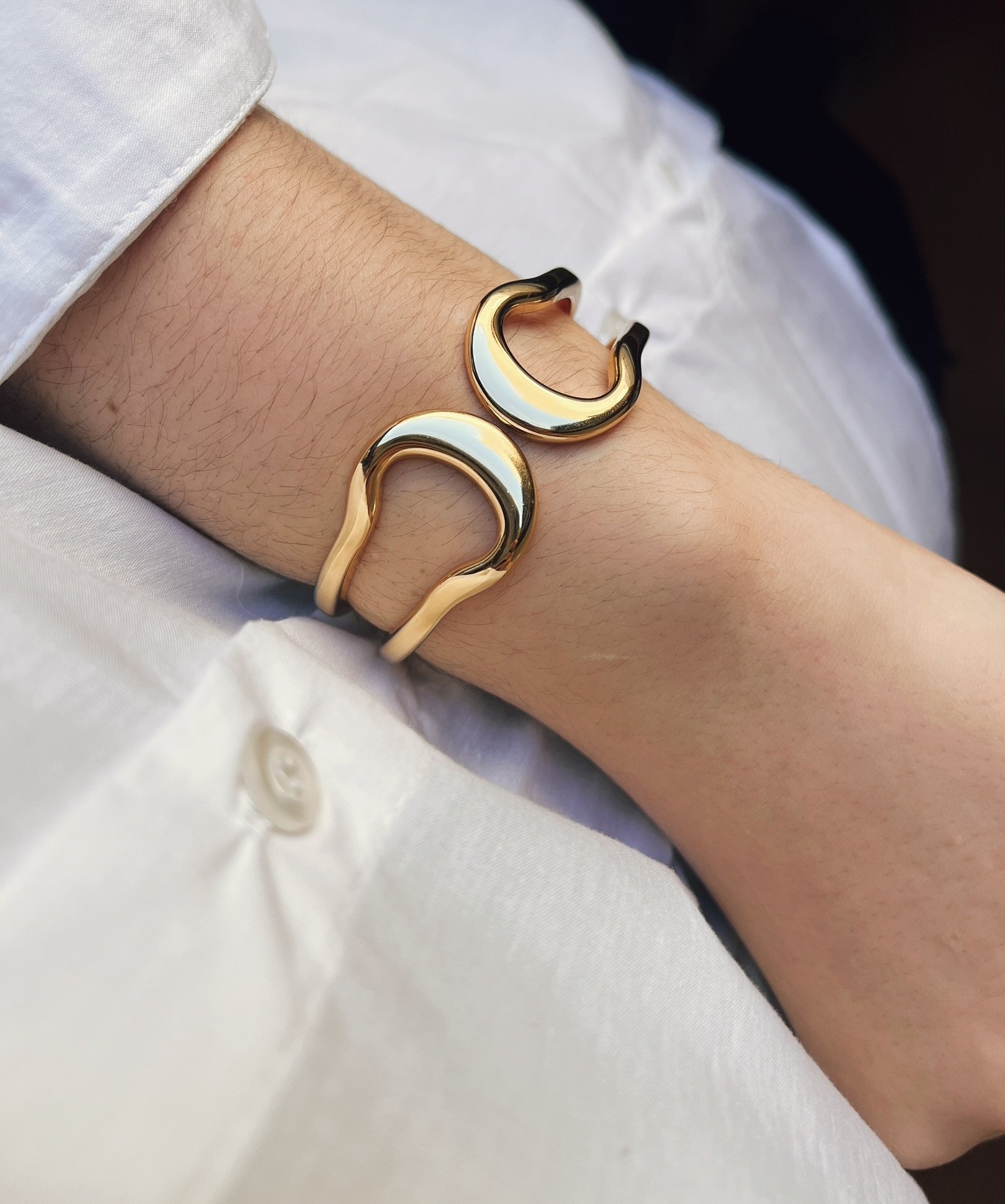 Bracelete Vazado Orgânico Banhado a Ouro 18k