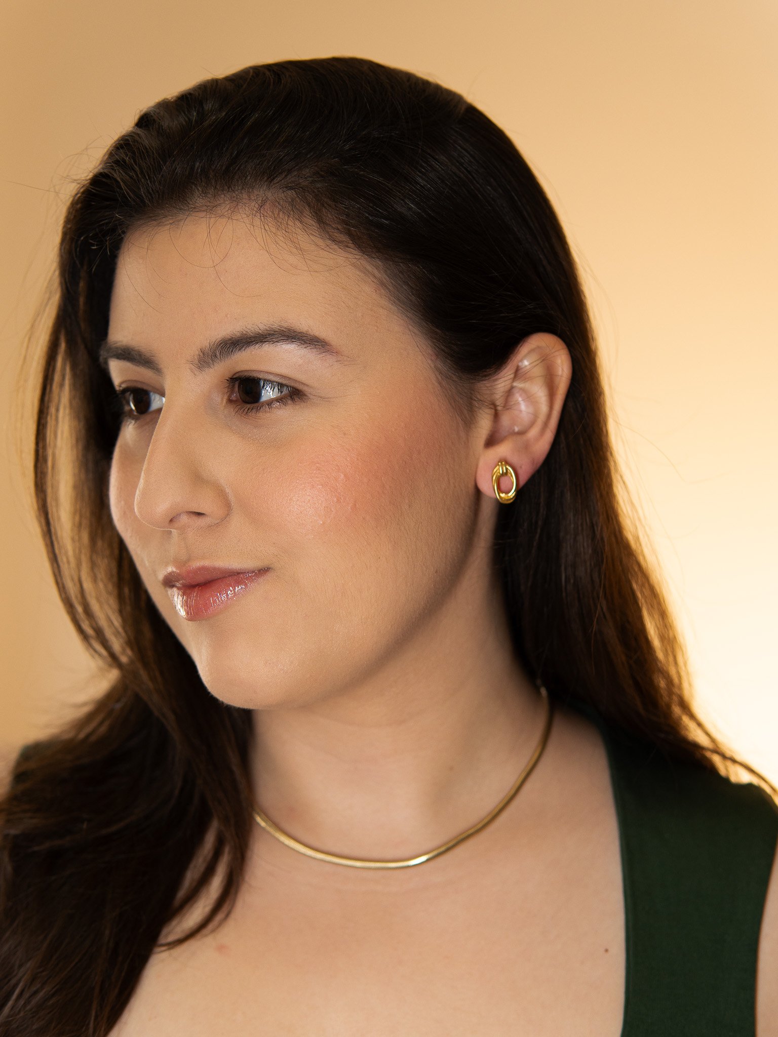 Brinco Elos pequeno Banhado a Ouro 18k