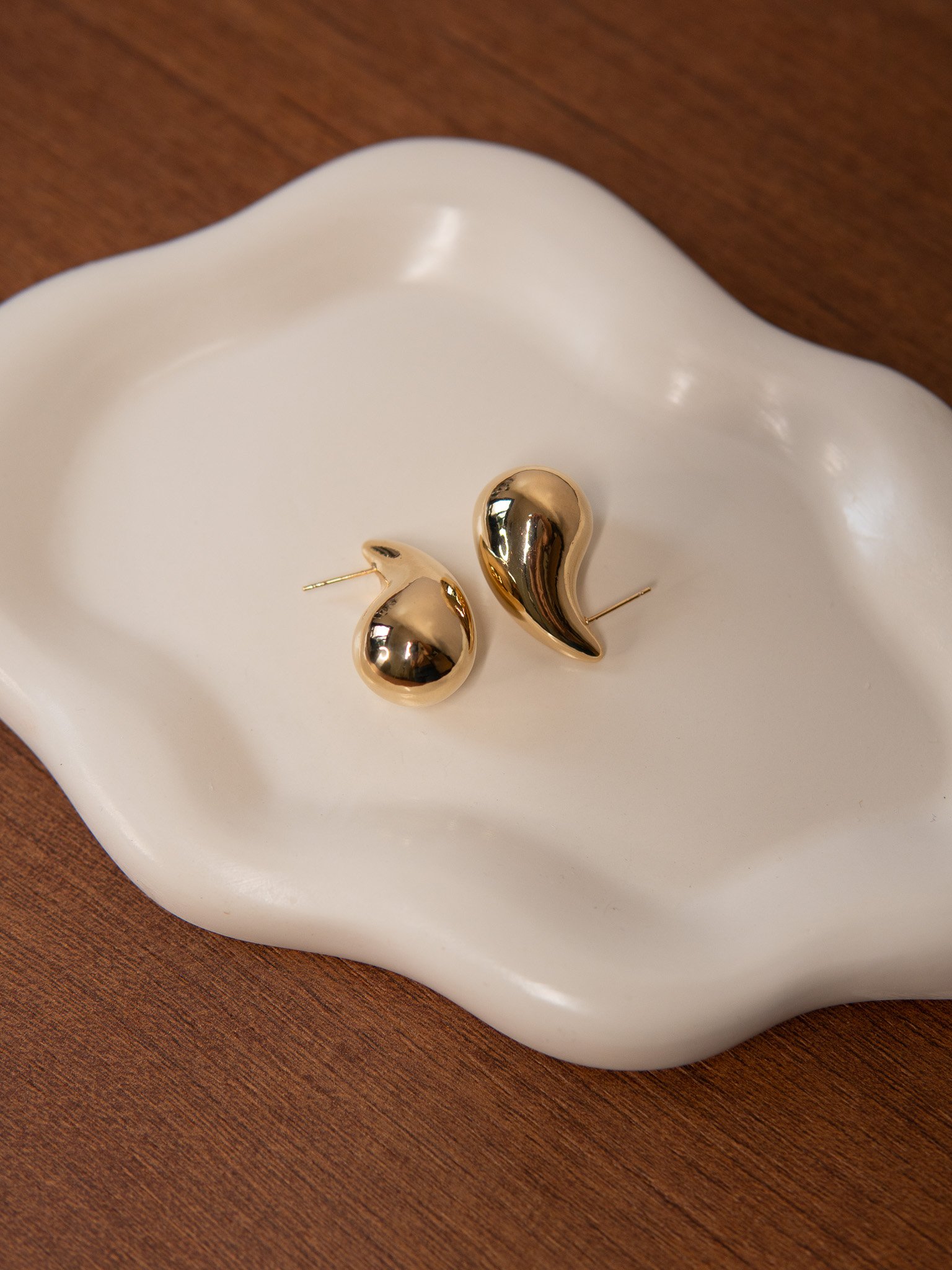 Brinco Gota ABS G Banhado a Ouro 18k