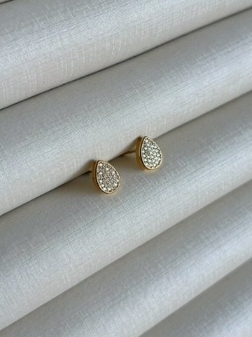 Brinco Gota Cravejado Banhado a Ouro 18k