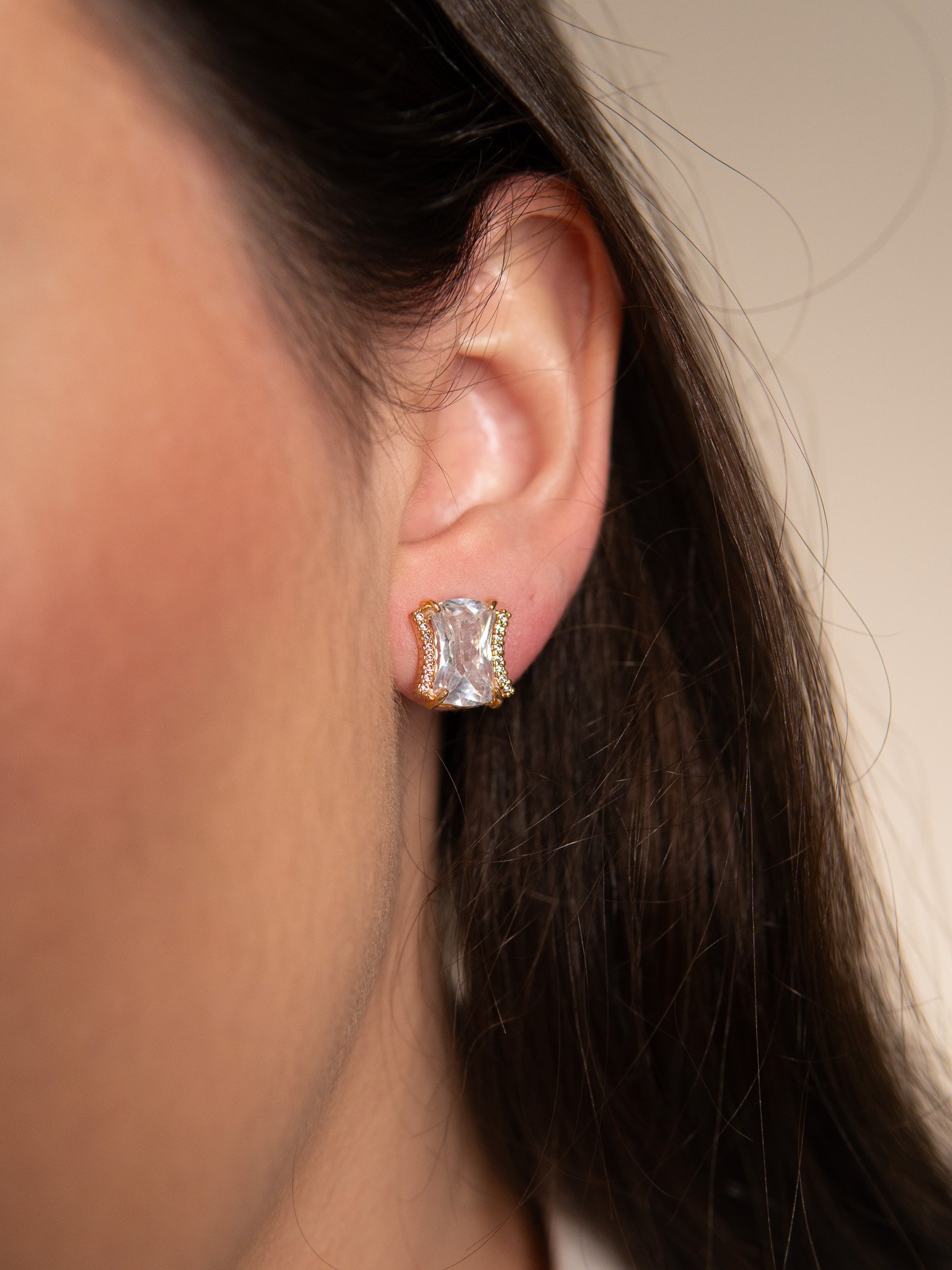 Brinco Pedra Quadrado Semijoia Banhada a Ouro 18k