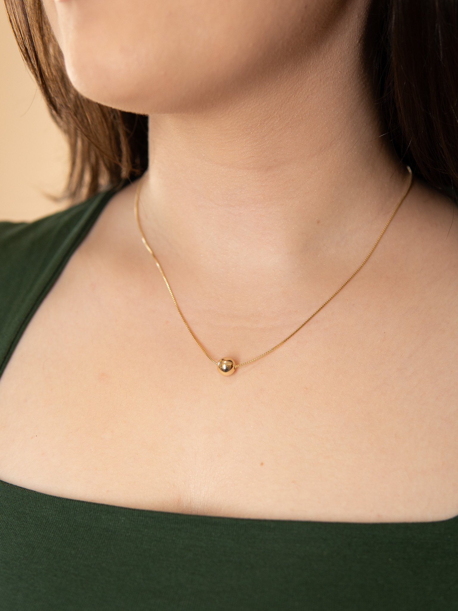 Colar Esfera Semijoia Banhada a Ouro 18k