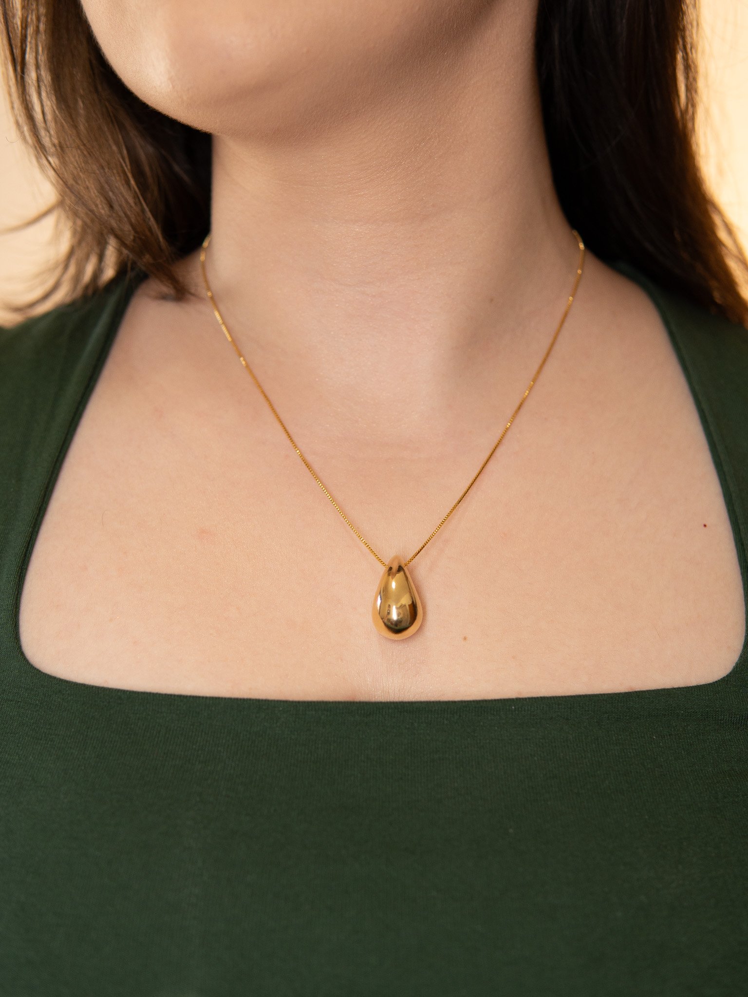 Colar Gota Elegante Banhado a Ouro 18k