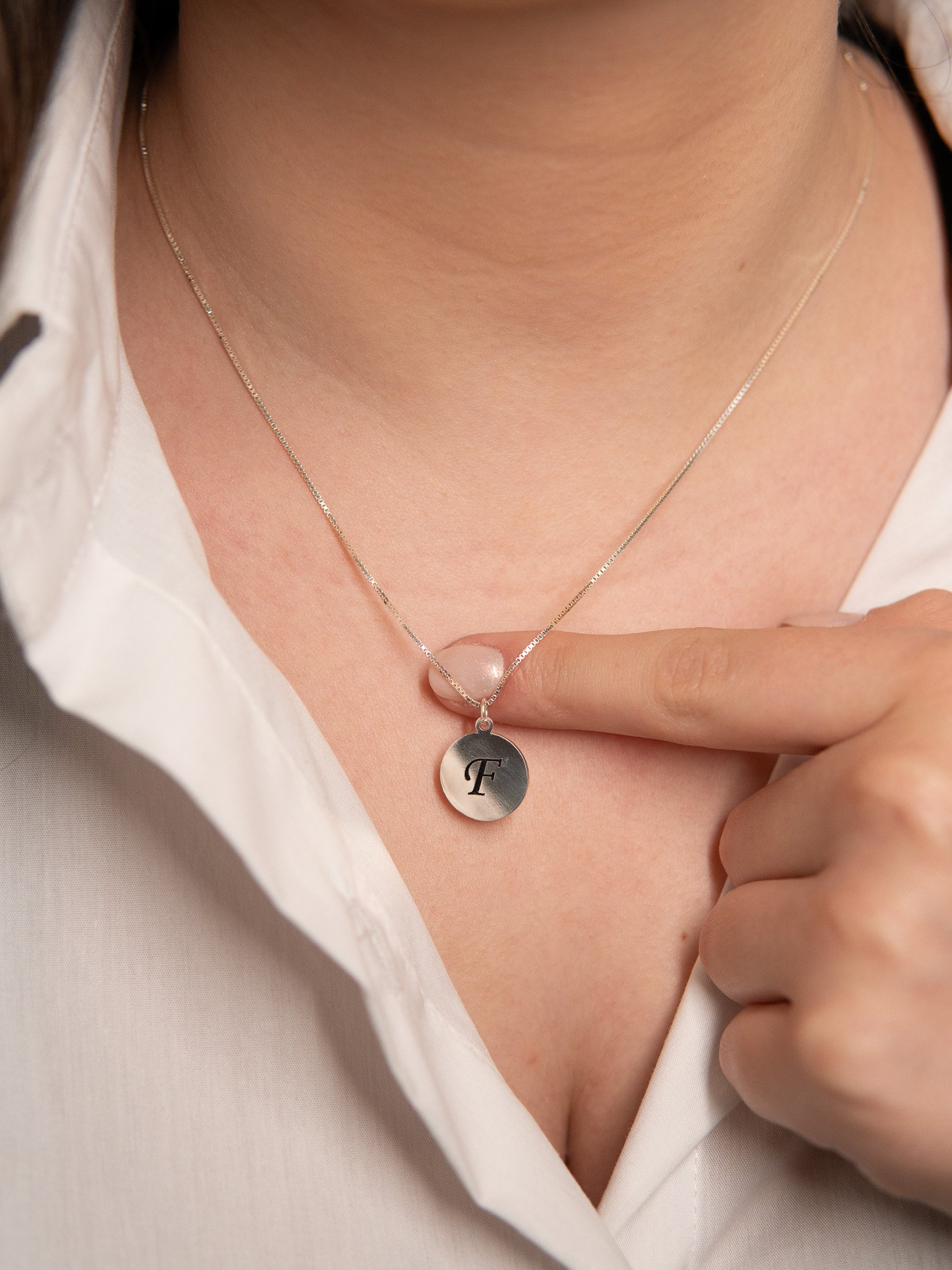 Colar Medalhinha Personalizado Banhado a Ouro 18k e Prata 925