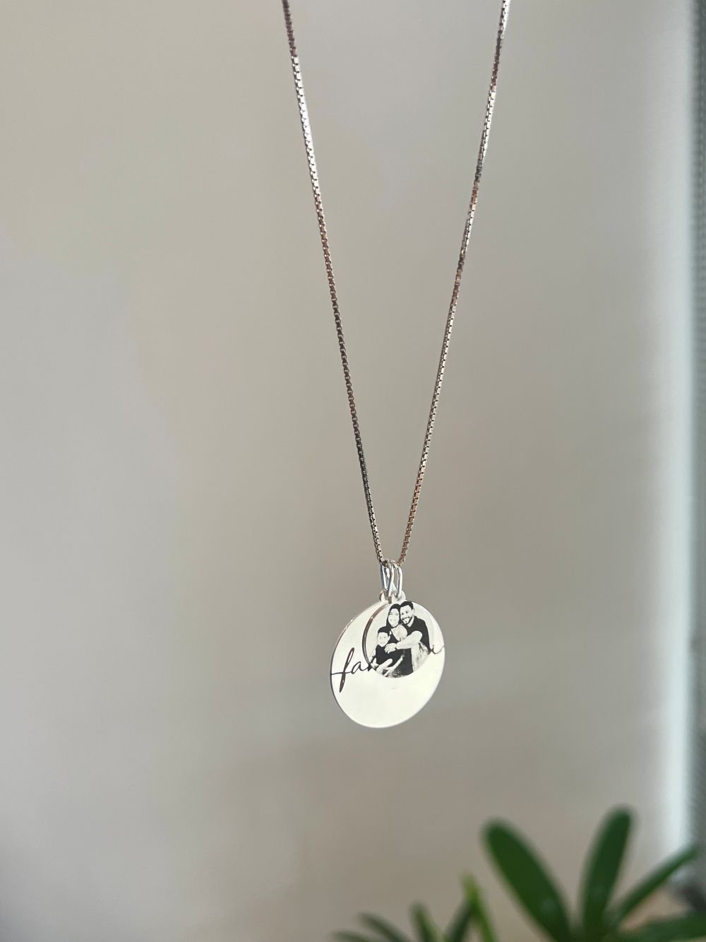 Colar Medalhinhas Fotogravação Banhado a Ouro 18k ou Prata 925