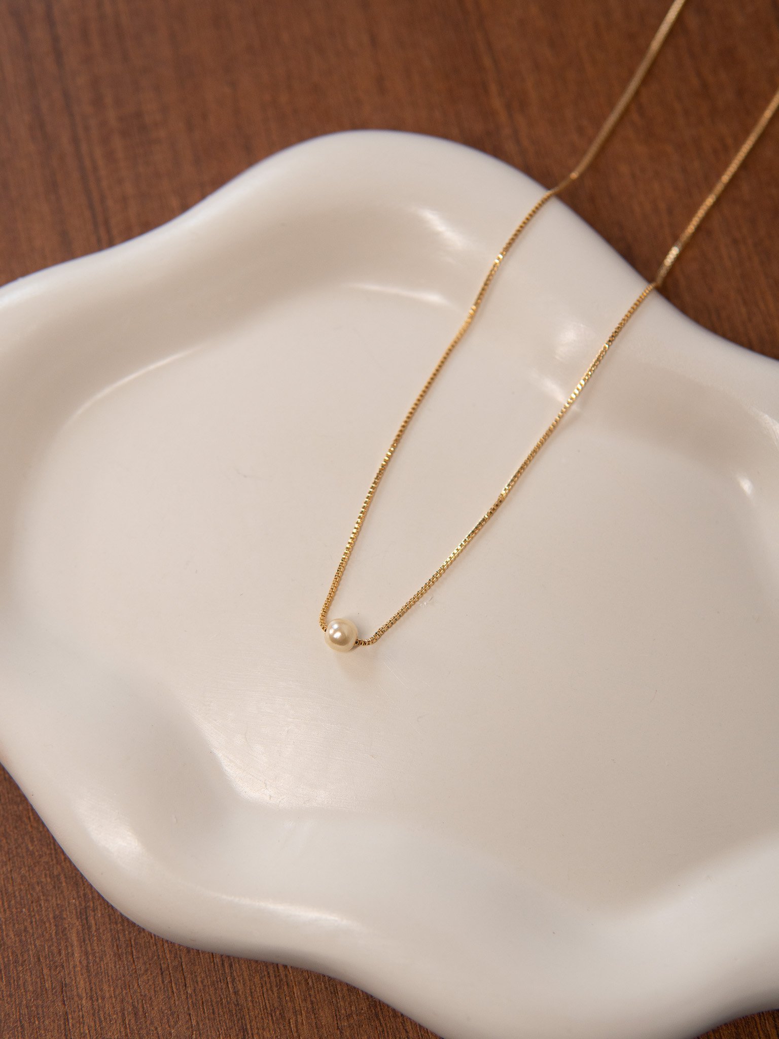 Colar Pérola Banhado a Ouro 18k