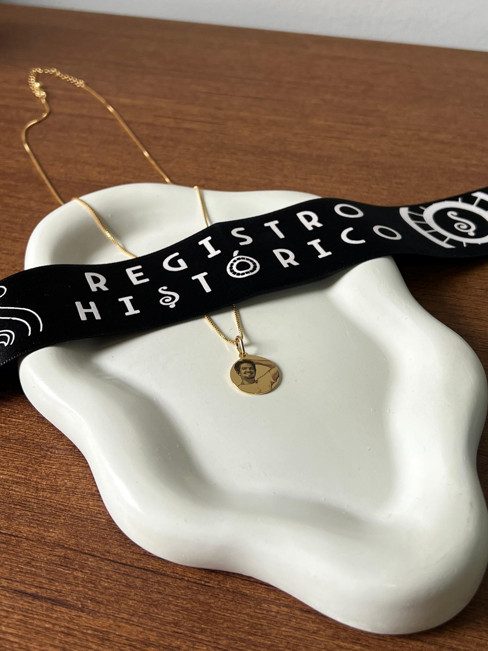Colar Personalizado Fotogravação Luan Santana Banhado a Ouro 18k