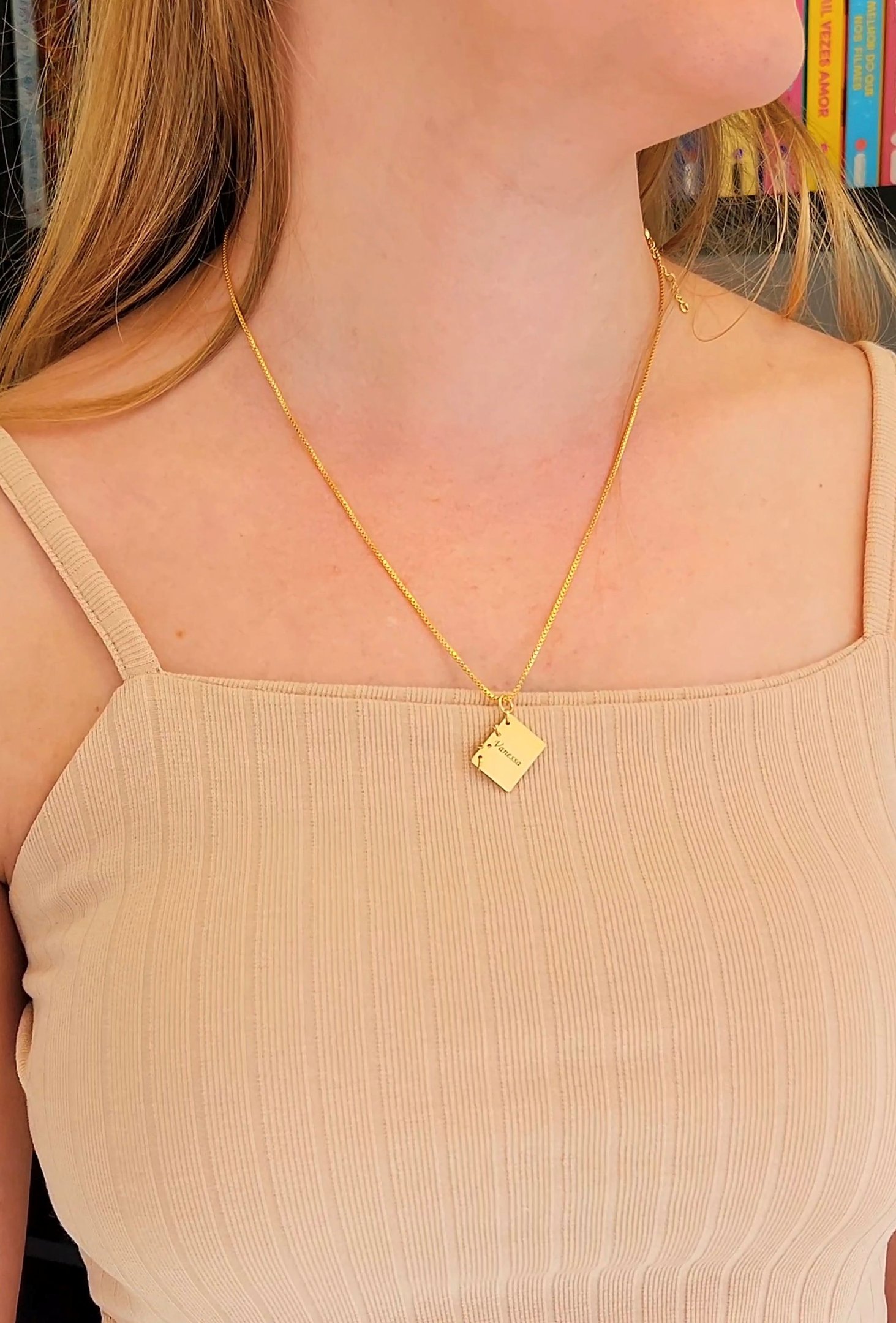 Colar Personalizado Livro Banhado a Ouro 18k