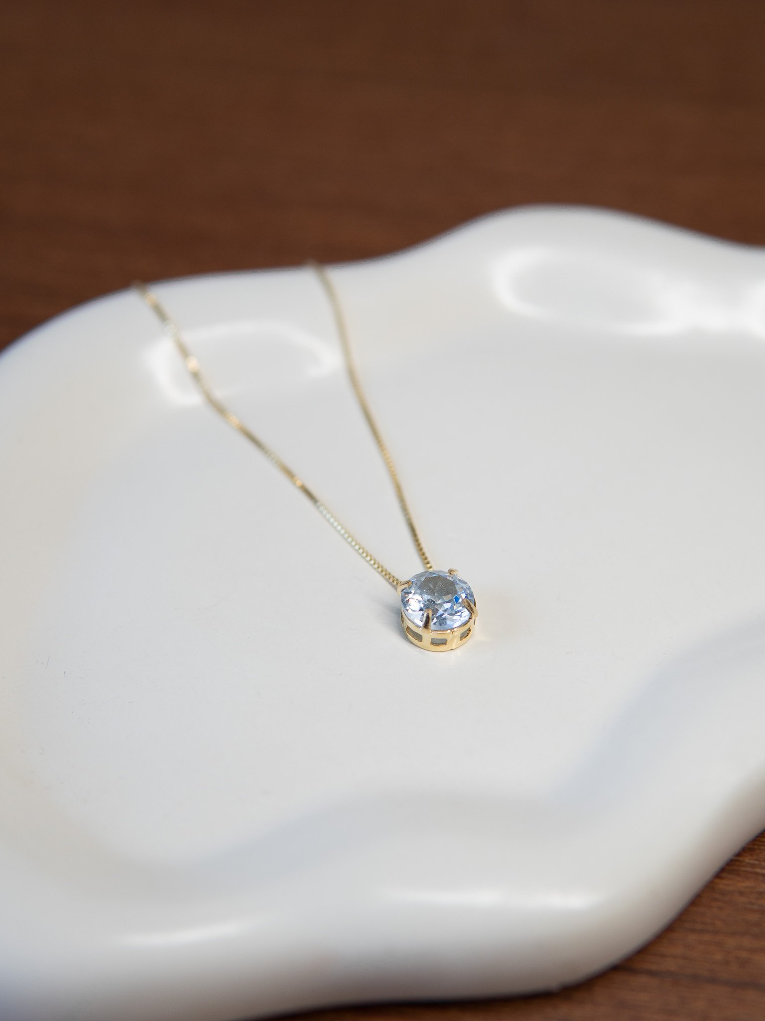 Colar Ponto de Luz Banhado a Ouro 18k