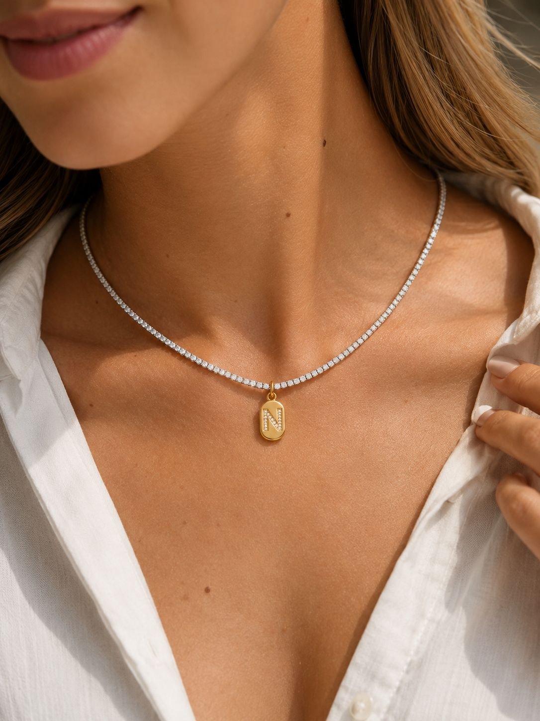 Colar Riviera Inicial Banhado a Ouro 18k e Ródio Branco