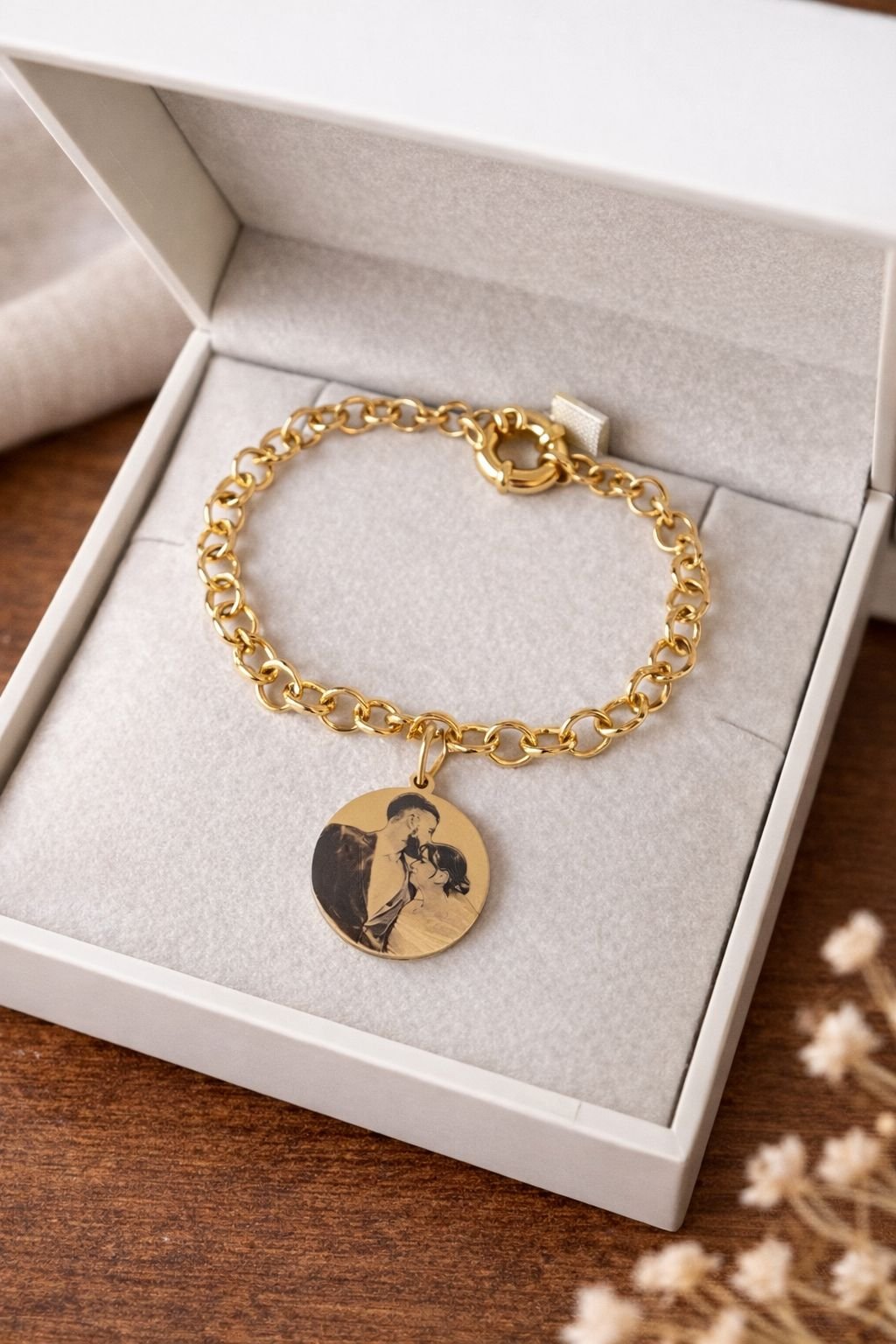 Pulseira Pingente Fotogravação Banhado a Ouro 18k