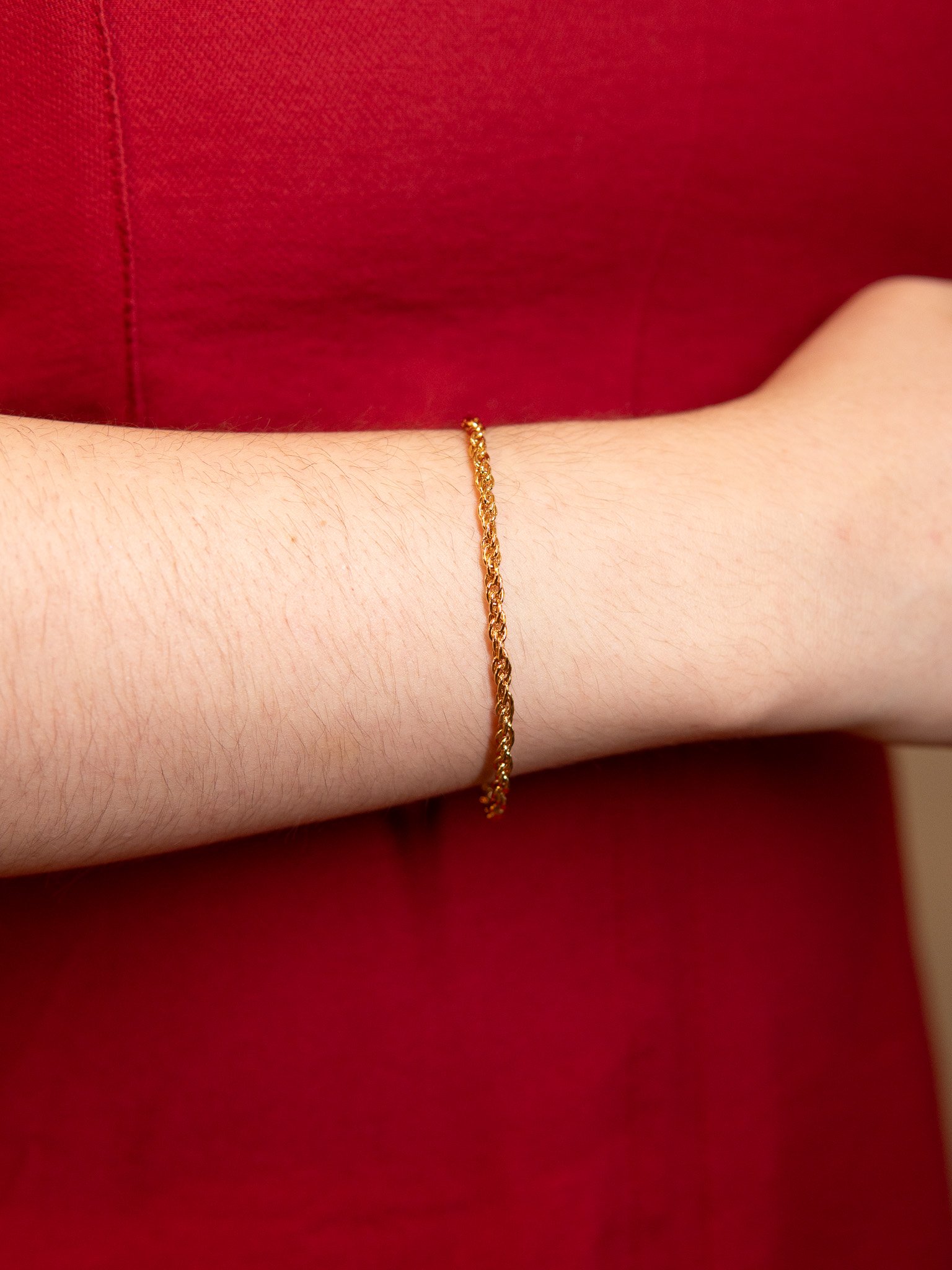 Pulseira Torcida Banhada a Ouro 18k