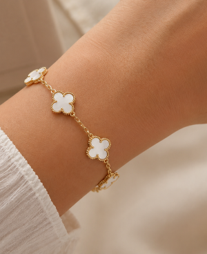 Pulseira Trevos Madrepérola Banhado a Ouro 18k